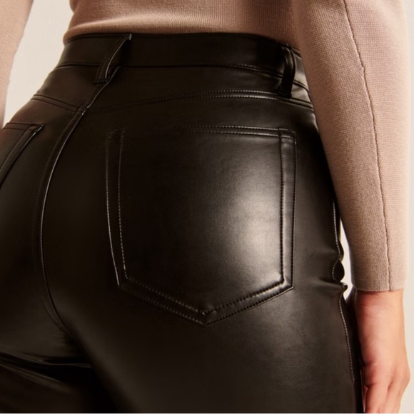 Abercrombie & Fitch Curve Love Vegan Leather 90s Straight Pant ultra highrise 27 - Picture 3 of 9